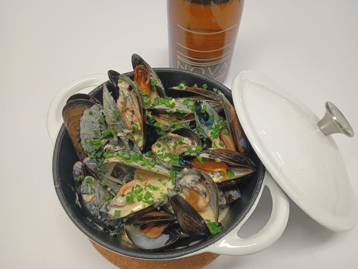 Chanterelle Inn & Cottages Baddeck Inlet 외부 사진