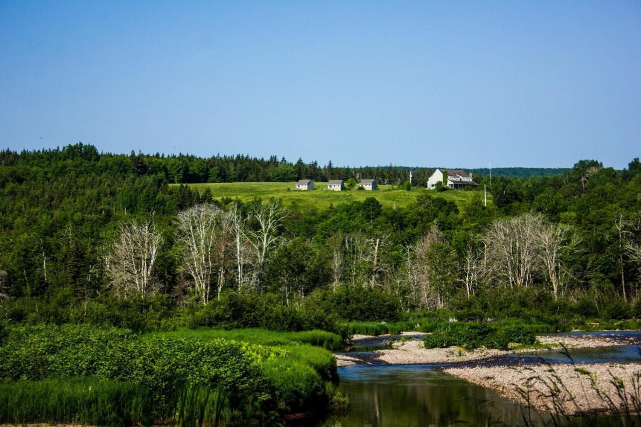 Chanterelle Inn & Cottages Baddeck Inlet 외부 사진