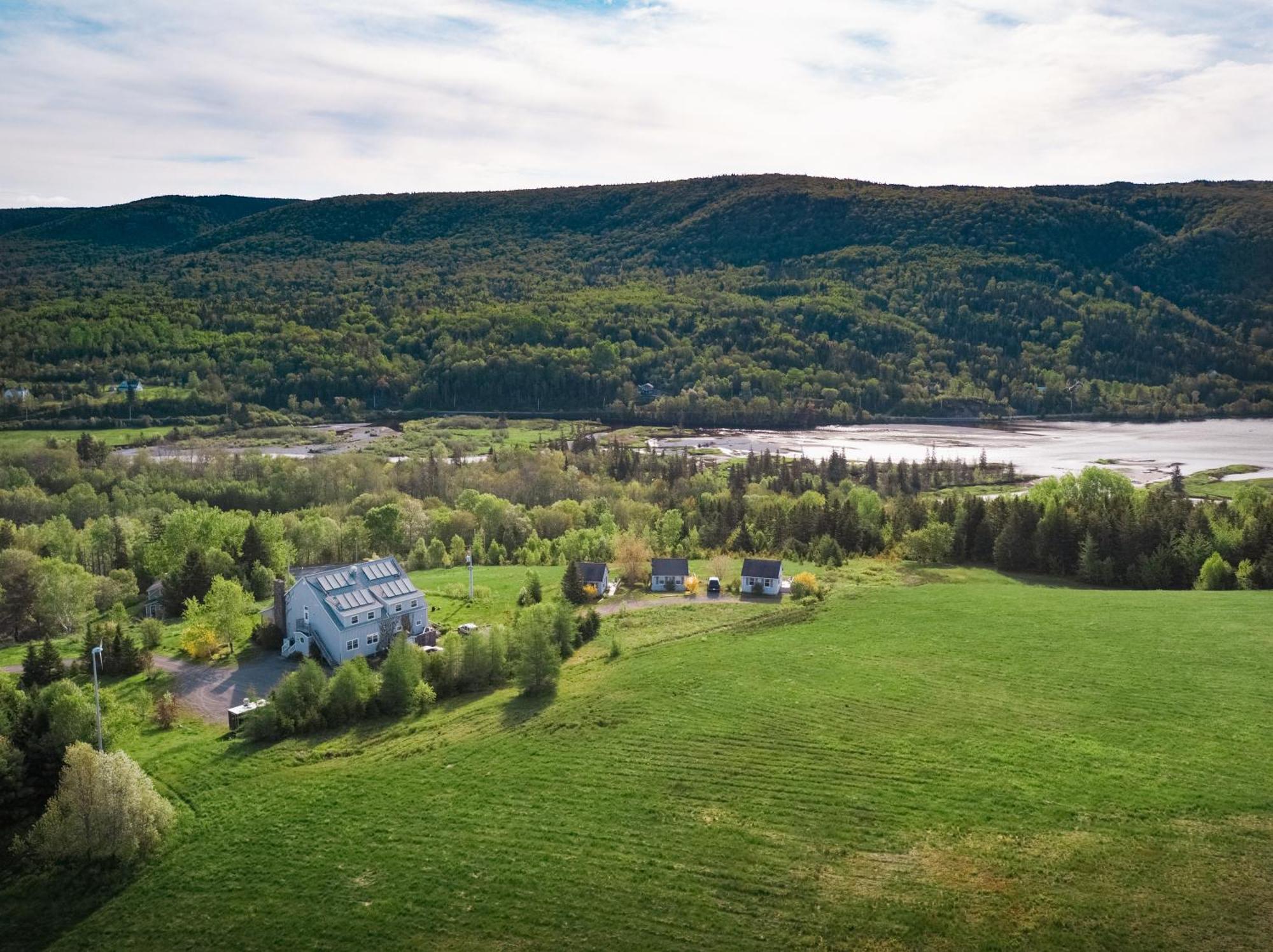 Chanterelle Inn & Cottages Baddeck Inlet 외부 사진