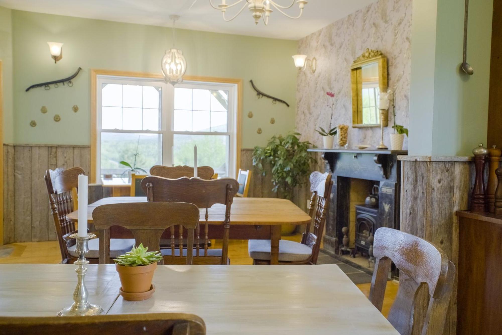 Chanterelle Inn & Cottages Baddeck Inlet 외부 사진