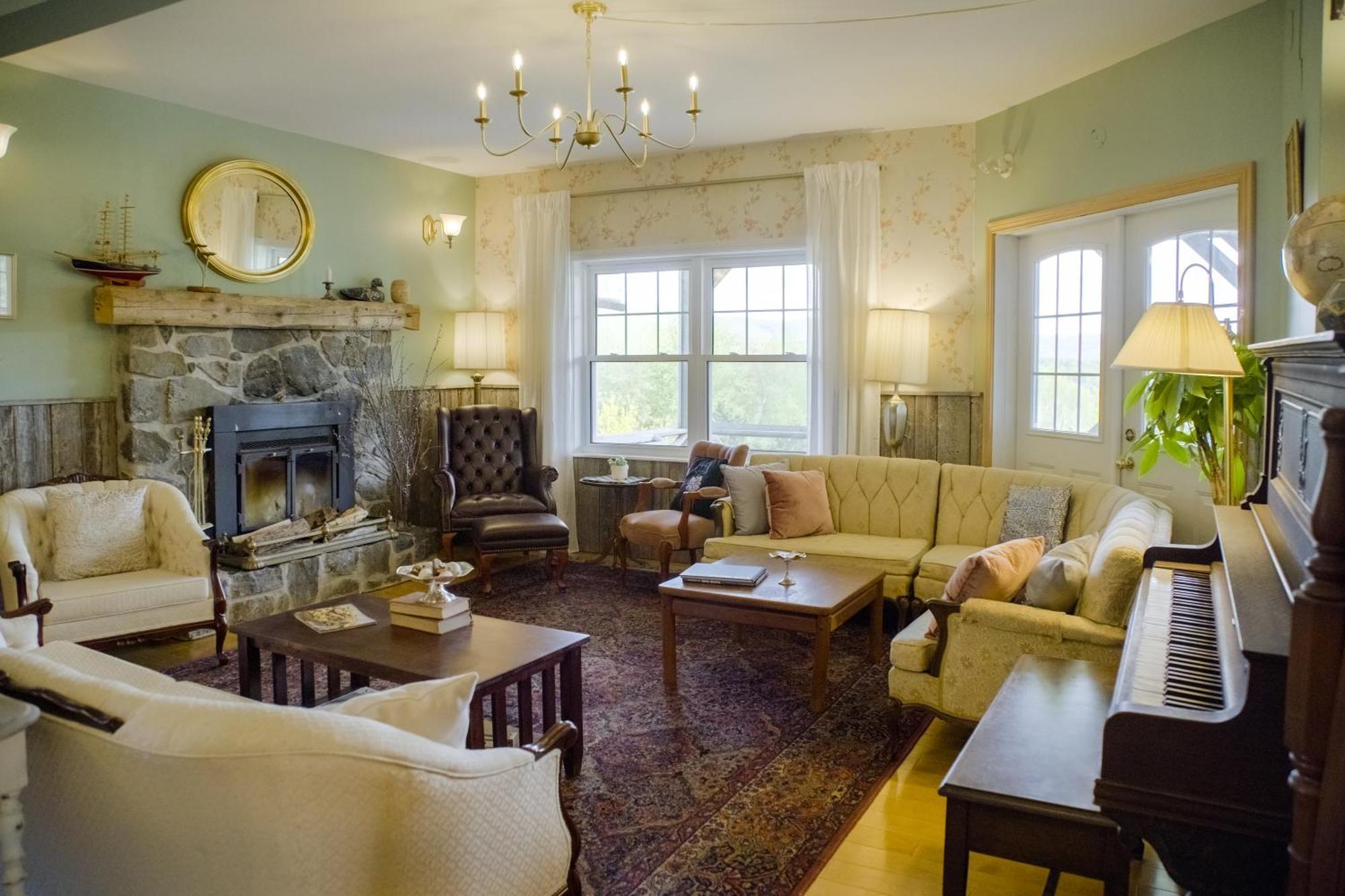 Chanterelle Inn & Cottages Baddeck Inlet 외부 사진