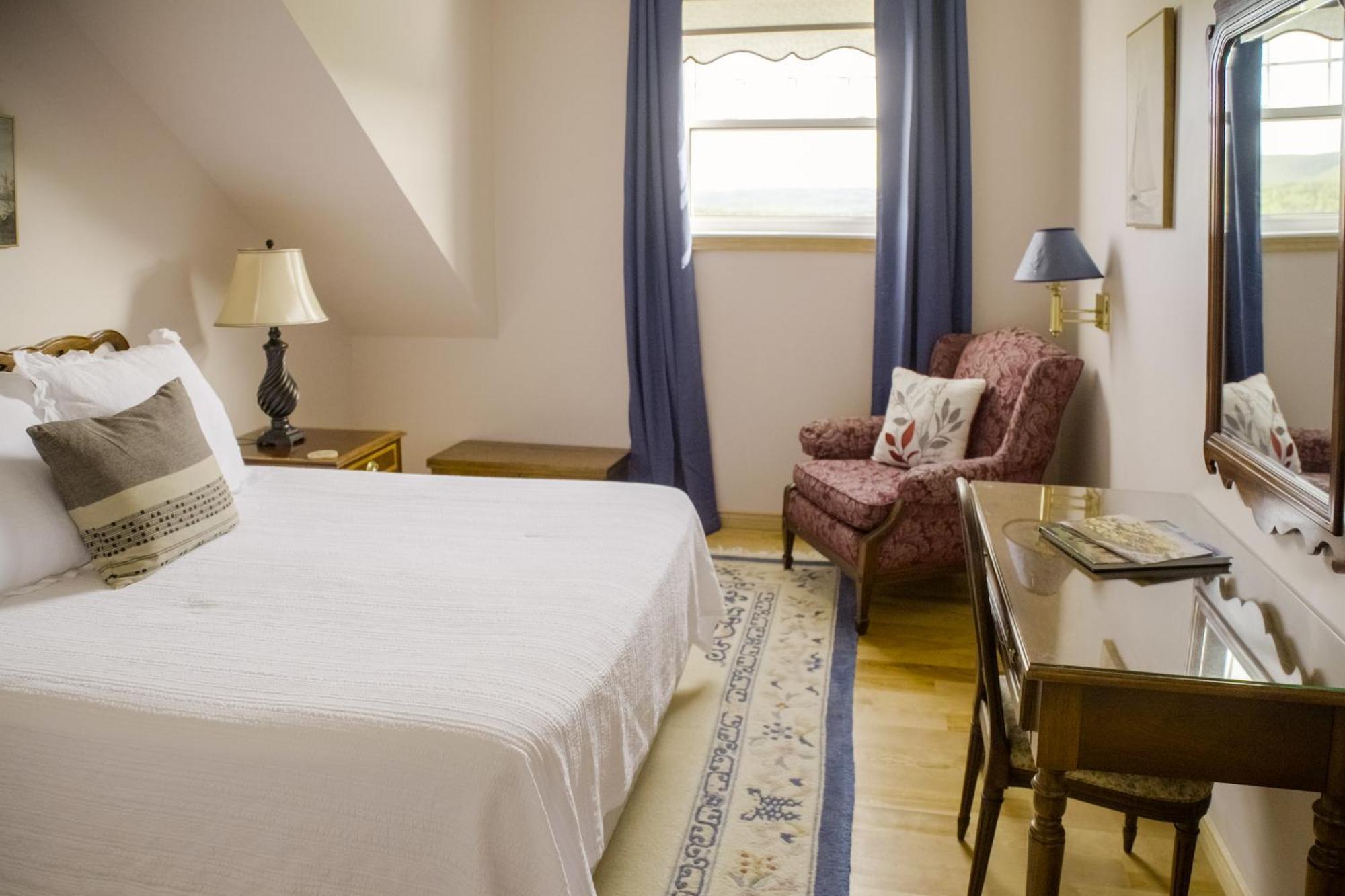 Chanterelle Inn & Cottages Baddeck Inlet 외부 사진