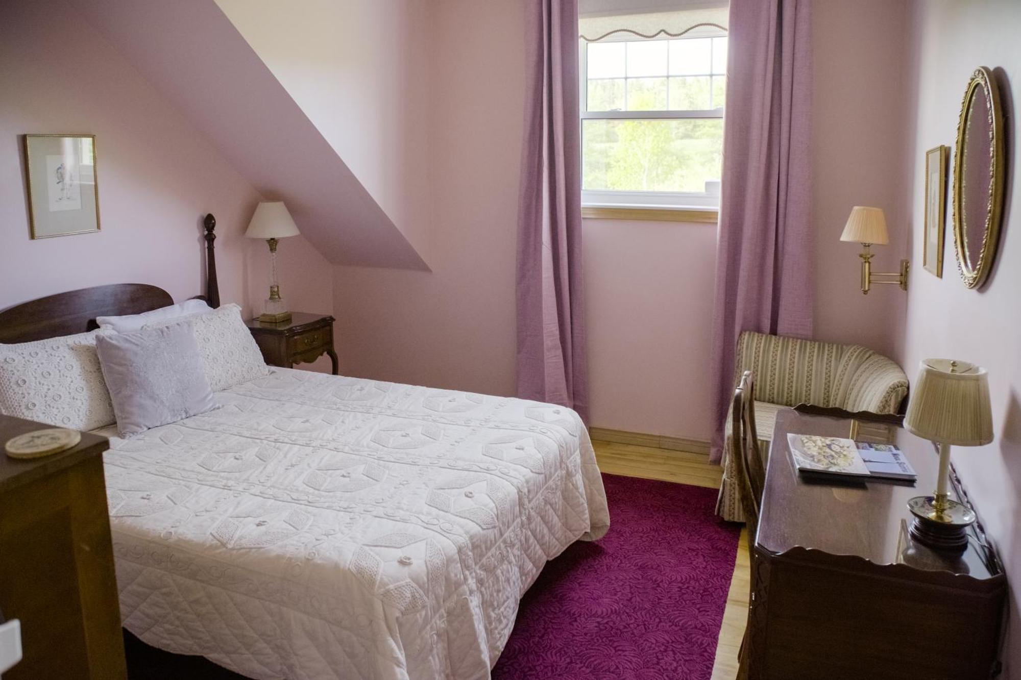 Chanterelle Inn & Cottages Baddeck Inlet 외부 사진